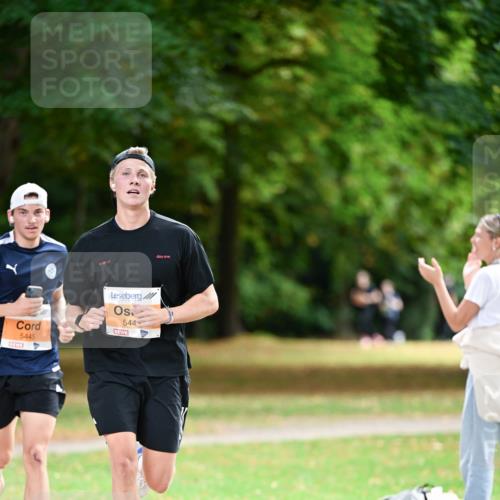 31.08.2025 - 21. Blankeneser Heldenlauf Dr. Thomas Lammeyer http://msf.ph/oto/8642238 31.08.2025 11:06:08 Laufen 544, 5445 meine-sportfotos.de
