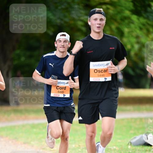 31.08.2025 - 21. Blankeneser Heldenlauf Dr. Thomas Lammeyer http://msf.ph/oto/8642244 31.08.2025 11:06:09 Laufen 5445, 5446 meine-sportfotos.de