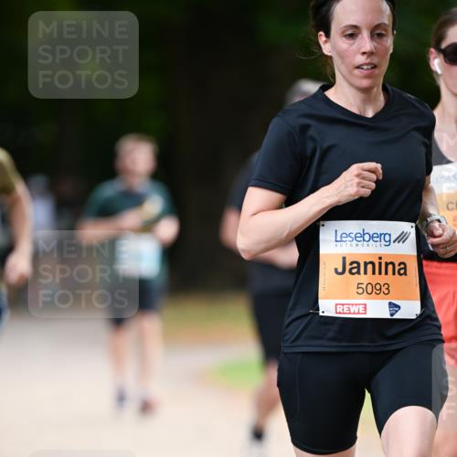 31.08.2025 - 21. Blankeneser Heldenlauf Dr. Thomas Lammeyer http://msf.ph/oto/8642259 31.08.2025 11:06:11 Laufen 5093 meine-sportfotos.de