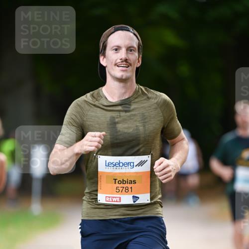 31.08.2025 - 21. Blankeneser Heldenlauf Dr. Thomas Lammeyer http://msf.ph/oto/8642266 31.08.2025 11:06:12 Laufen 5781 meine-sportfotos.de
