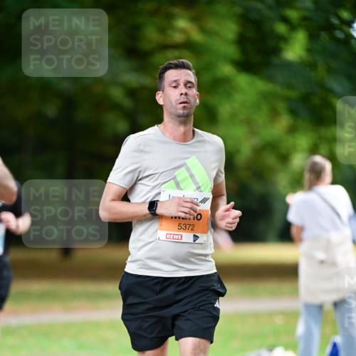 31.08.2025 - 21. Blankeneser Heldenlauf Dr. Thomas Lammeyer http://msf.ph/oto/8642320 31.08.2025 11:06:23 Laufen 5372 meine-sportfotos.de