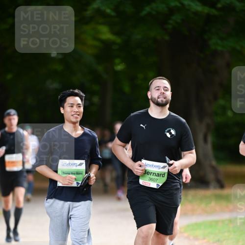 31.08.2025 - 21. Blankeneser Heldenlauf Dr. Thomas Lammeyer http://msf.ph/oto/8642325 31.08.2025 11:06:24 Laufen 3607 meine-sportfotos.de