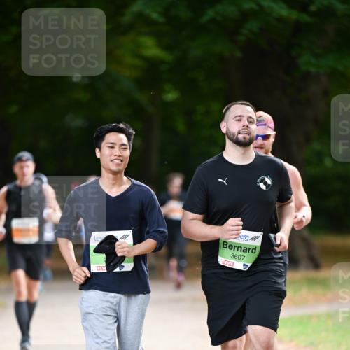 31.08.2025 - 21. Blankeneser Heldenlauf Dr. Thomas Lammeyer http://msf.ph/oto/8642329 31.08.2025 11:06:25 Laufen 10, 3607 meine-sportfotos.de