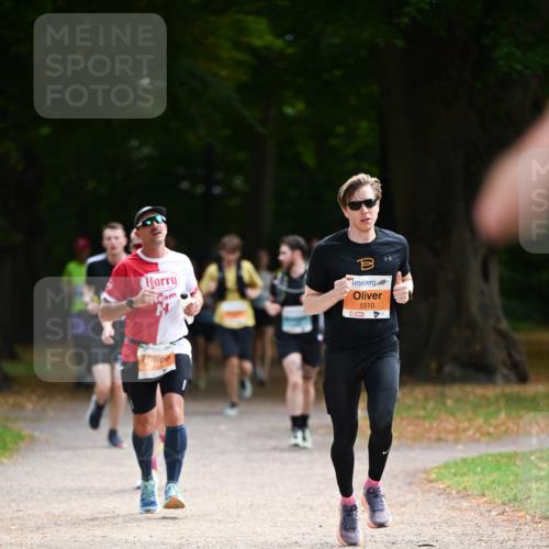 31.08.2025 - 21. Blankeneser Heldenlauf Dr. Thomas Lammeyer http://msf.ph/oto/8642356 31.08.2025 11:06:30 Laufen 5510 meine-sportfotos.de