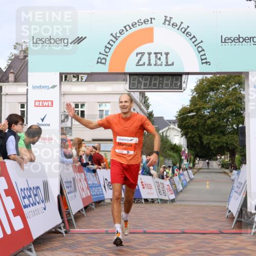 31.08.2025 - 21. Blankeneser Heldenlauf Strokosch-Dieckow http://msf.ph/oto/8642365 31.08.2025 09:36:33 Ziel 1082 meine-sportfotos.de