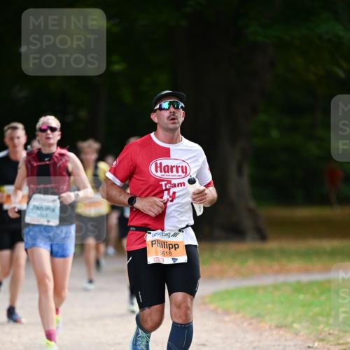 31.08.2025 - 21. Blankeneser Heldenlauf Dr. Thomas Lammeyer http://msf.ph/oto/8642376 31.08.2025 11:06:33 Laufen 1688, 5618 meine-sportfotos.de