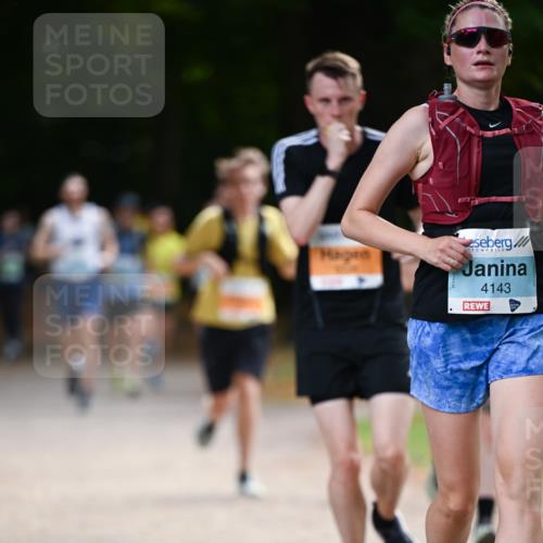 31.08.2025 - 21. Blankeneser Heldenlauf Dr. Thomas Lammeyer http://msf.ph/oto/8642395 31.08.2025 11:06:37 Laufen 4143 meine-sportfotos.de