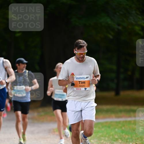31.08.2025 - 21. Blankeneser Heldenlauf Dr. Thomas Lammeyer http://msf.ph/oto/8642429 31.08.2025 11:06:42 Laufen 5520 meine-sportfotos.de