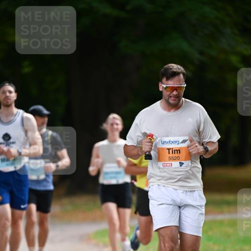 31.08.2025 - 21. Blankeneser Heldenlauf Dr. Thomas Lammeyer http://msf.ph/oto/8642435 31.08.2025 11:06:43 Laufen 13, 5520 meine-sportfotos.de