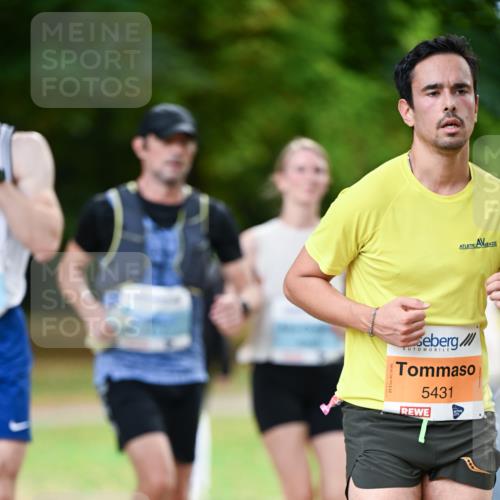 31.08.2025 - 21. Blankeneser Heldenlauf Dr. Thomas Lammeyer http://msf.ph/oto/8642451 31.08.2025 11:06:46 Laufen 5431 meine-sportfotos.de