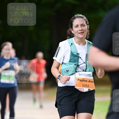 31.08.2025 - 21. Blankeneser Heldenlauf Dr. Thomas Lammeyer http://msf.ph/oto/8642478 31.08.2025 11:06:52 Laufen 5253 meine-sportfotos.de