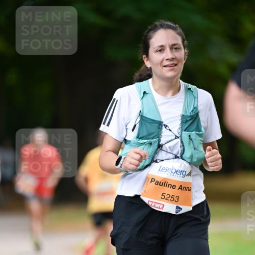 31.08.2025 - 21. Blankeneser Heldenlauf Dr. Thomas Lammeyer http://msf.ph/oto/8642482 31.08.2025 11:06:52 Laufen 5253 meine-sportfotos.de