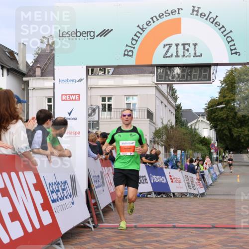 31.08.2025 - 21. Blankeneser Heldenlauf Strokosch-Dieckow http://msf.ph/oto/8642492 31.08.2025 09:34:31 Ziel 1162 meine-sportfotos.de