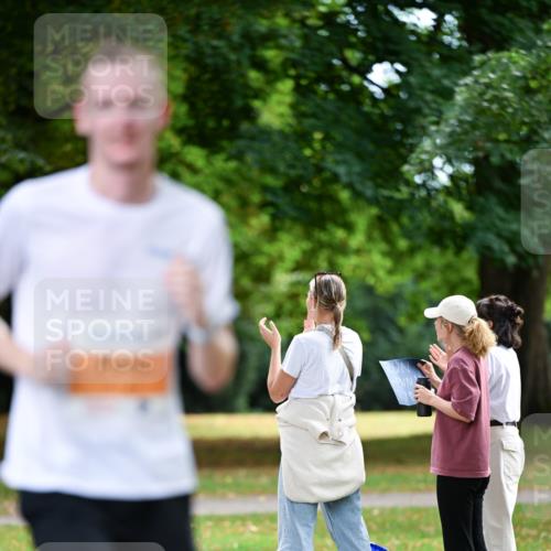 31.08.2025 - 21. Blankeneser Heldenlauf Dr. Thomas Lammeyer http://msf.ph/oto/8642532 31.08.2025 11:07:06 Laufen  meine-sportfotos.de