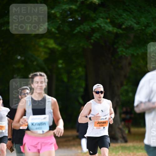 31.08.2025 - 21. Blankeneser Heldenlauf Dr. Thomas Lammeyer http://msf.ph/oto/8642539 31.08.2025 11:07:07 Laufen 545, 5390 meine-sportfotos.de
