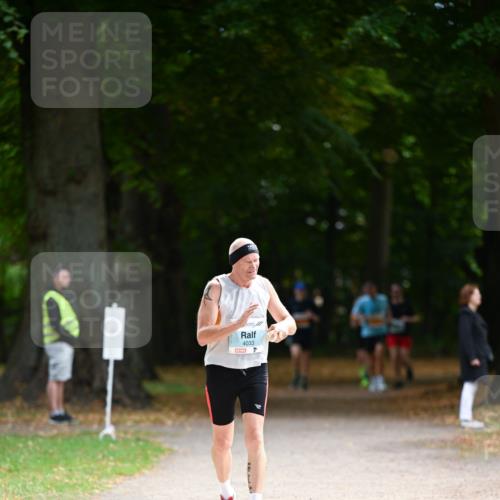 31.08.2025 - 21. Blankeneser Heldenlauf Dr. Thomas Lammeyer http://msf.ph/oto/8642579 31.08.2025 11:07:13 Laufen 4033 meine-sportfotos.de