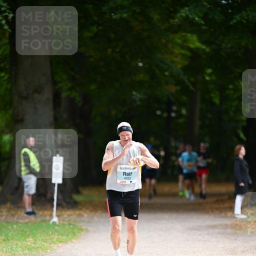 31.08.2025 - 21. Blankeneser Heldenlauf Dr. Thomas Lammeyer http://msf.ph/oto/8642582 31.08.2025 11:07:13 Laufen 4033 meine-sportfotos.de