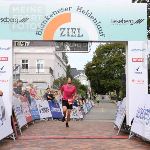 31.08.2025 - 21. Blankeneser Heldenlauf Strokosch-Dieckow http://msf.ph/oto/8642587 31.08.2025 09:34:18 Ziel 1124 meine-sportfotos.de