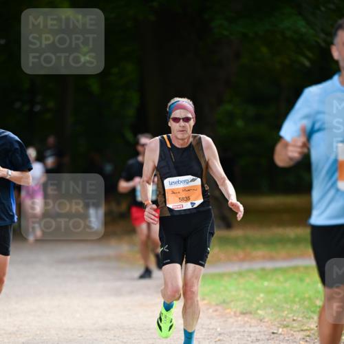 31.08.2025 - 21. Blankeneser Heldenlauf Dr. Thomas Lammeyer http://msf.ph/oto/8642622 31.08.2025 11:07:28 Laufen 5835 meine-sportfotos.de