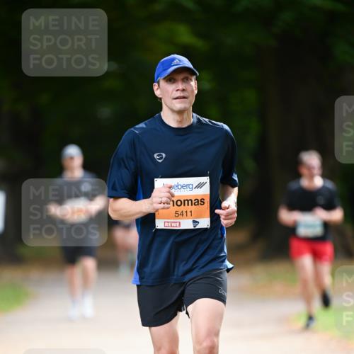 31.08.2025 - 21. Blankeneser Heldenlauf Dr. Thomas Lammeyer http://msf.ph/oto/8642641 31.08.2025 11:07:30 Laufen 5411 meine-sportfotos.de