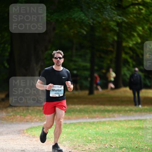 31.08.2025 - 21. Blankeneser Heldenlauf Dr. Thomas Lammeyer http://msf.ph/oto/8642657 31.08.2025 11:07:33 Laufen 4052 meine-sportfotos.de