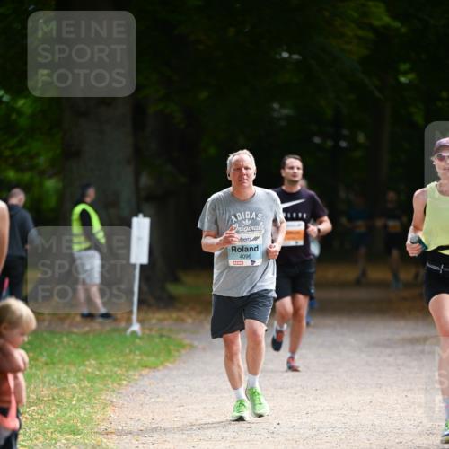 31.08.2025 - 21. Blankeneser Heldenlauf Dr. Thomas Lammeyer http://msf.ph/oto/8642690 31.08.2025 11:07:38 Laufen 4096 meine-sportfotos.de