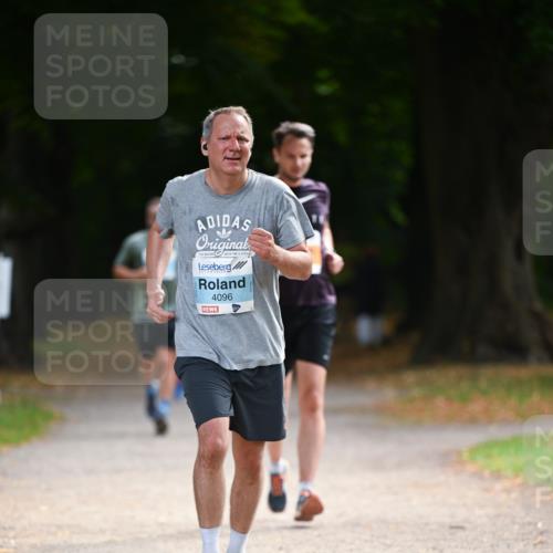 31.08.2025 - 21. Blankeneser Heldenlauf Dr. Thomas Lammeyer http://msf.ph/oto/8642710 31.08.2025 11:07:41 Laufen 3, 4096 meine-sportfotos.de
