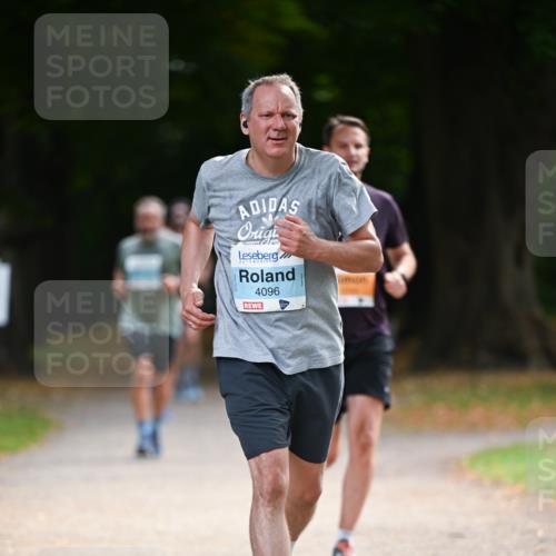 31.08.2025 - 21. Blankeneser Heldenlauf Dr. Thomas Lammeyer http://msf.ph/oto/8642720 31.08.2025 11:07:42 Laufen 4096 meine-sportfotos.de