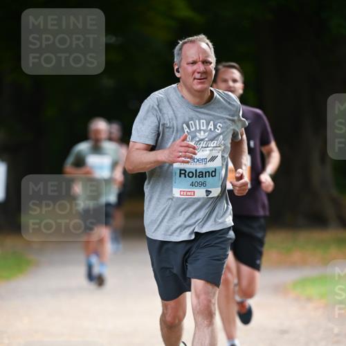 31.08.2025 - 21. Blankeneser Heldenlauf Dr. Thomas Lammeyer http://msf.ph/oto/8642723 31.08.2025 11:07:42 Laufen 4096 meine-sportfotos.de
