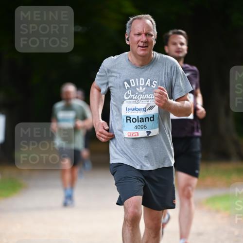31.08.2025 - 21. Blankeneser Heldenlauf Dr. Thomas Lammeyer http://msf.ph/oto/8642727 31.08.2025 11:07:42 Laufen 3, 4096 meine-sportfotos.de