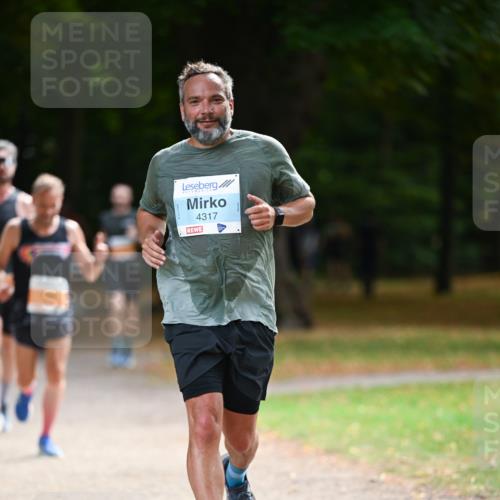 31.08.2025 - 21. Blankeneser Heldenlauf Dr. Thomas Lammeyer http://msf.ph/oto/8642741 31.08.2025 11:07:47 Laufen 4317 meine-sportfotos.de
