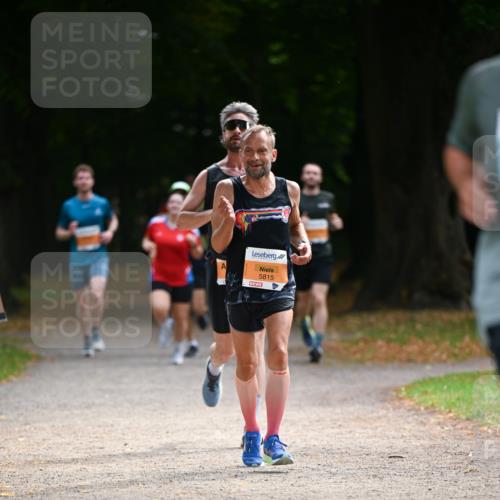 31.08.2025 - 21. Blankeneser Heldenlauf Dr. Thomas Lammeyer http://msf.ph/oto/8642748 31.08.2025 11:07:48 Laufen 5815 meine-sportfotos.de