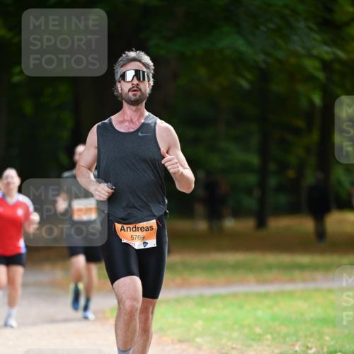 31.08.2025 - 21. Blankeneser Heldenlauf Dr. Thomas Lammeyer http://msf.ph/oto/8642769 31.08.2025 11:07:50 Laufen 5769 meine-sportfotos.de