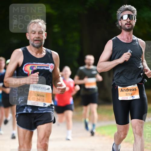31.08.2025 - 21. Blankeneser Heldenlauf Dr. Thomas Lammeyer http://msf.ph/oto/8642773 31.08.2025 11:07:51 Laufen 5815, 5769 meine-sportfotos.de