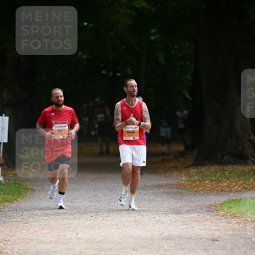 31.08.2025 - 21. Blankeneser Heldenlauf Dr. Thomas Lammeyer http://msf.ph/oto/8642835 31.08.2025 11:07:59 Laufen 5720, 5721 meine-sportfotos.de