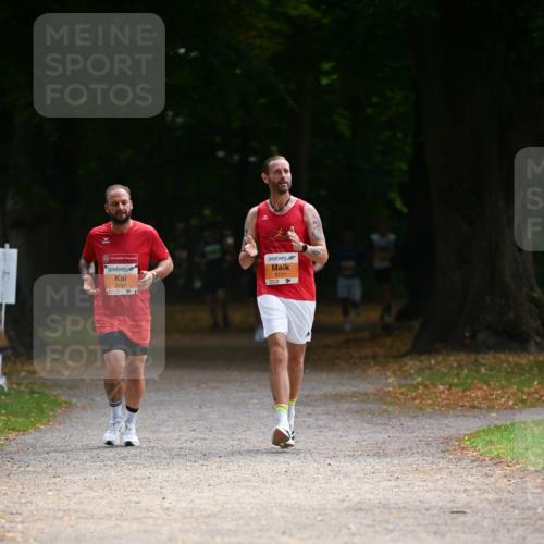 31.08.2025 - 21. Blankeneser Heldenlauf Dr. Thomas Lammeyer http://msf.ph/oto/8642836 31.08.2025 11:07:59 Laufen 5720, 5721 meine-sportfotos.de
