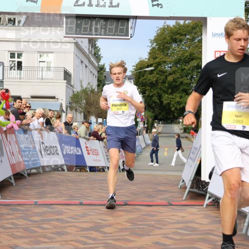 31.08.2025 - 21. Blankeneser Heldenlauf Strokosch-Dieckow http://msf.ph/oto/8642854 31.08.2025 10:13:14 Ziel 2571, 2663 meine-sportfotos.de