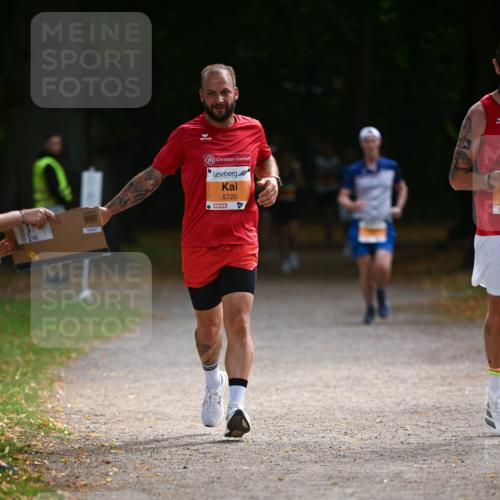 31.08.2025 - 21. Blankeneser Heldenlauf Dr. Thomas Lammeyer http://msf.ph/oto/8642864 31.08.2025 11:08:02 Laufen 5720 meine-sportfotos.de