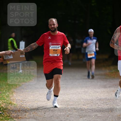 31.08.2025 - 21. Blankeneser Heldenlauf Dr. Thomas Lammeyer http://msf.ph/oto/8642865 31.08.2025 11:08:03 Laufen 5720 meine-sportfotos.de