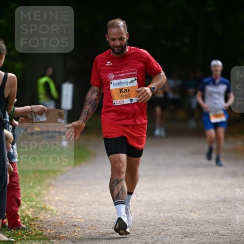31.08.2025 - 21. Blankeneser Heldenlauf Dr. Thomas Lammeyer http://msf.ph/oto/8642874 31.08.2025 11:08:04 Laufen 5720 meine-sportfotos.de