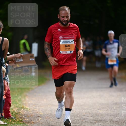 31.08.2025 - 21. Blankeneser Heldenlauf Dr. Thomas Lammeyer http://msf.ph/oto/8642878 31.08.2025 11:08:04 Laufen 5720 meine-sportfotos.de