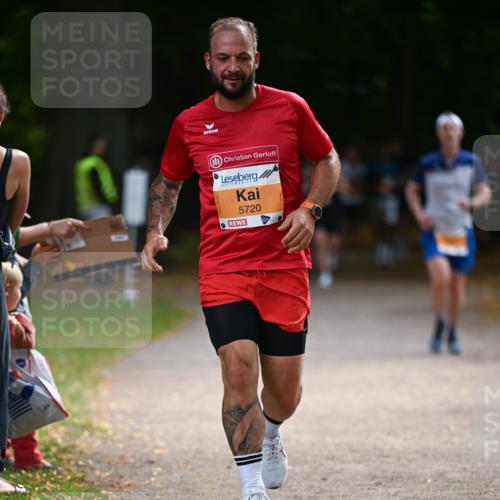 31.08.2025 - 21. Blankeneser Heldenlauf Dr. Thomas Lammeyer http://msf.ph/oto/8642882 31.08.2025 11:08:04 Laufen 5720 meine-sportfotos.de