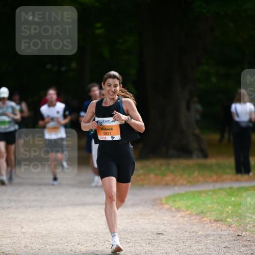31.08.2025 - 21. Blankeneser Heldenlauf Dr. Thomas Lammeyer http://msf.ph/oto/8642900 31.08.2025 11:08:13 Laufen 5821 meine-sportfotos.de