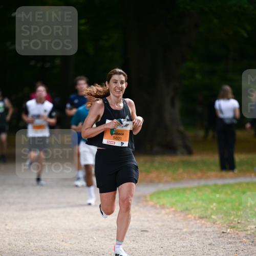 31.08.2025 - 21. Blankeneser Heldenlauf Dr. Thomas Lammeyer http://msf.ph/oto/8642904 31.08.2025 11:08:13 Laufen 5821 meine-sportfotos.de