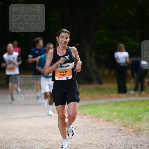 31.08.2025 - 21. Blankeneser Heldenlauf Dr. Thomas Lammeyer http://msf.ph/oto/8642908 31.08.2025 11:08:14 Laufen 5821 meine-sportfotos.de
