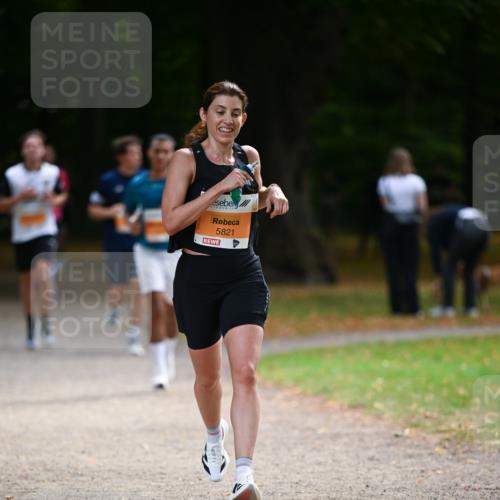 31.08.2025 - 21. Blankeneser Heldenlauf Dr. Thomas Lammeyer http://msf.ph/oto/8642909 31.08.2025 11:08:14 Laufen 5821 meine-sportfotos.de