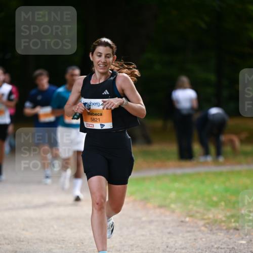 31.08.2025 - 21. Blankeneser Heldenlauf Dr. Thomas Lammeyer http://msf.ph/oto/8642914 31.08.2025 11:08:14 Laufen 5821 meine-sportfotos.de