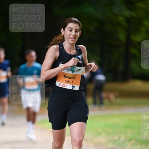 31.08.2025 - 21. Blankeneser Heldenlauf Dr. Thomas Lammeyer http://msf.ph/oto/8642923 31.08.2025 11:08:15 Laufen 5821 meine-sportfotos.de
