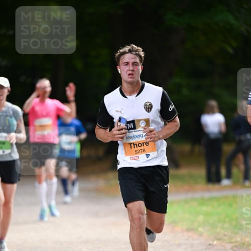 31.08.2025 - 21. Blankeneser Heldenlauf Dr. Thomas Lammeyer http://msf.ph/oto/8642959 31.08.2025 11:08:20 Laufen 5278 meine-sportfotos.de