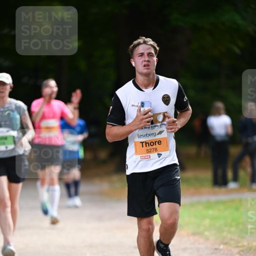 31.08.2025 - 21. Blankeneser Heldenlauf Dr. Thomas Lammeyer http://msf.ph/oto/8642960 31.08.2025 11:08:20 Laufen 5278 meine-sportfotos.de